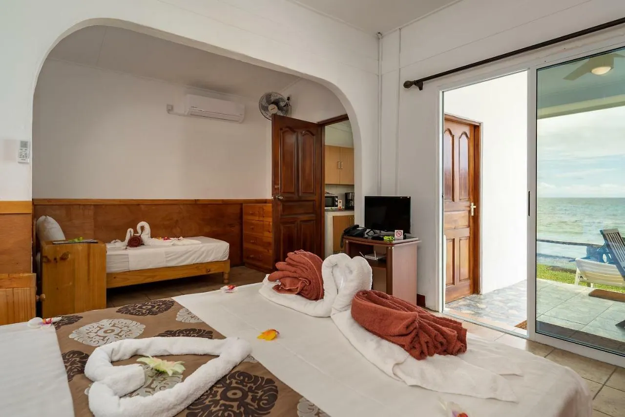 Beach Cove Bel Ombre Apartment